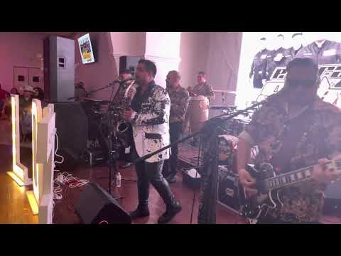 EL GRAN SABOR DE ADRIÁN DÍAZ EN VIVO POPURRÍ LIBERANDO EL SABOR