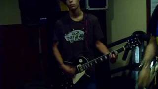 SKandalo PUblico Knocking