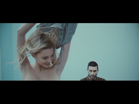 Maarten Cox - Als Ze Me Kust (Officiële Clip)
