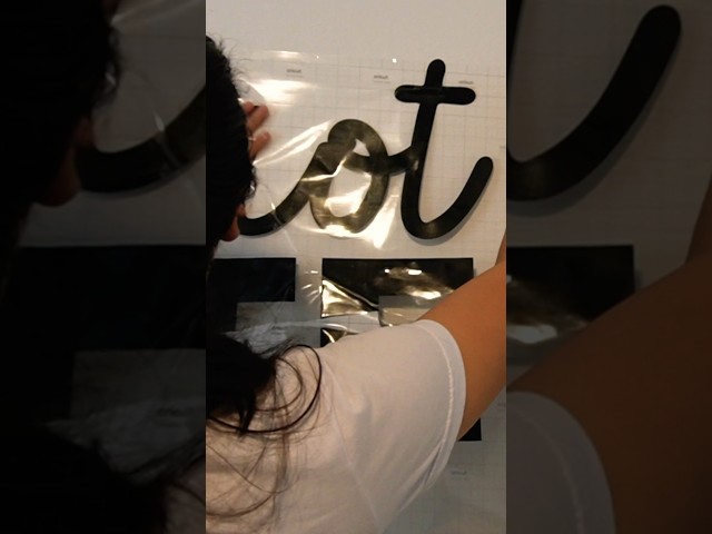 Vídeo relacionado con uksellingsuppliers Star Wars Atat and Mice - Vinilo adhesivo decorativo para pared, 19 cm x 7 cm