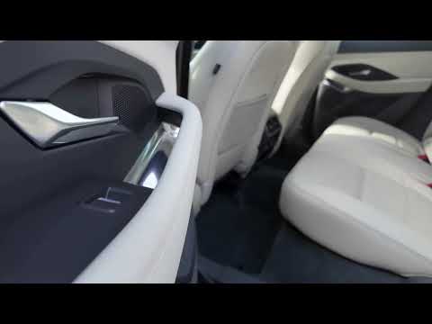 Jaguar E-Pace, 2.0 l., off-road / crossover