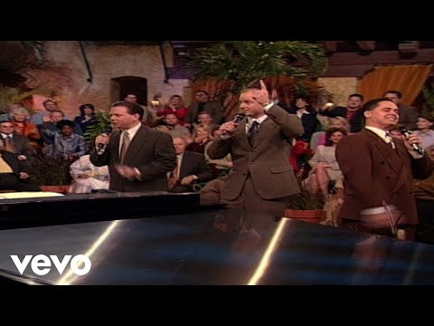 Bill & Gloria Gaither - My Name Is Lazarus [Live] ft. Greater Vision