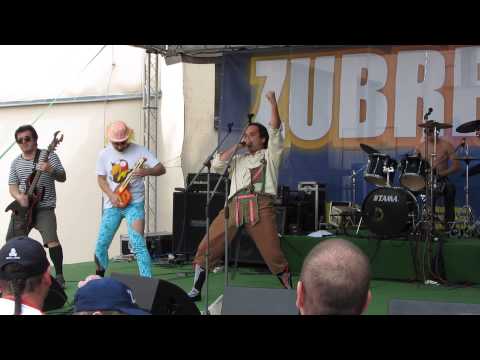 Demented Retarded - DEMENTED RETARDED Perverse Spiele Fotzendose (Zubrfest 29.6.2013