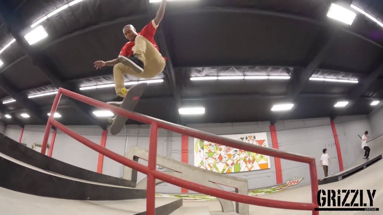 Terell Robinson skating at P Rods Park 