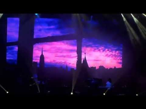 New Order - "The Perfect Kiss" - Lollapalooza Brasil (2014).