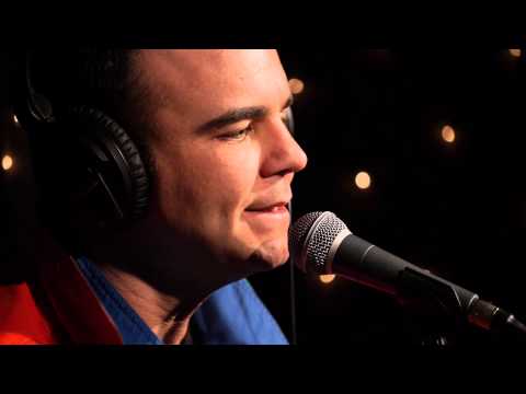 Future Islands - Back In The Tall Grass (Live on KEXP)