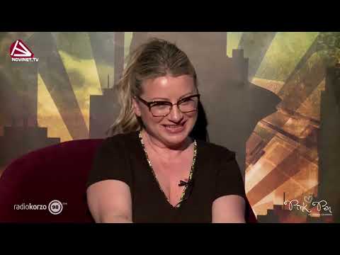 PINK PARLAONICA - Barbara Udovičić Papeš / Iza osmijeha