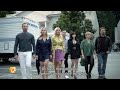Beverly Hills 90210 keert terug, maar wel in een nieuw jasje - RTL BOULEVARD
