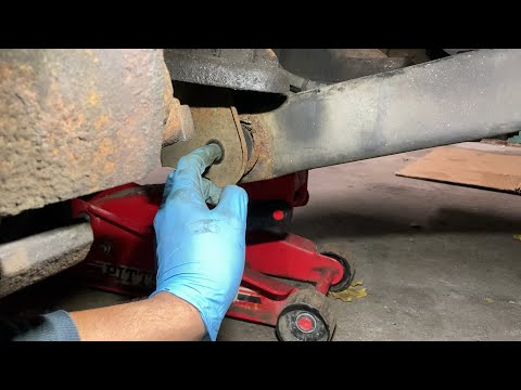 Installing New Lower Control Arms On The Jeep Grand Cherokee WJ