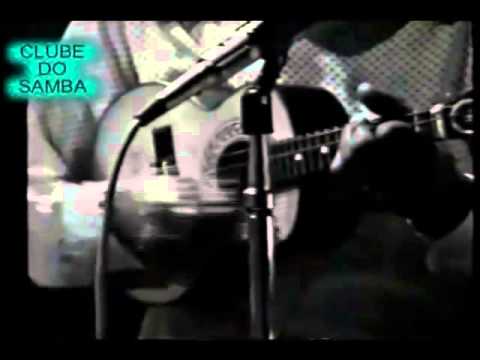 Existe um traidor entre nós (Samba da Traição) - Chico Santana