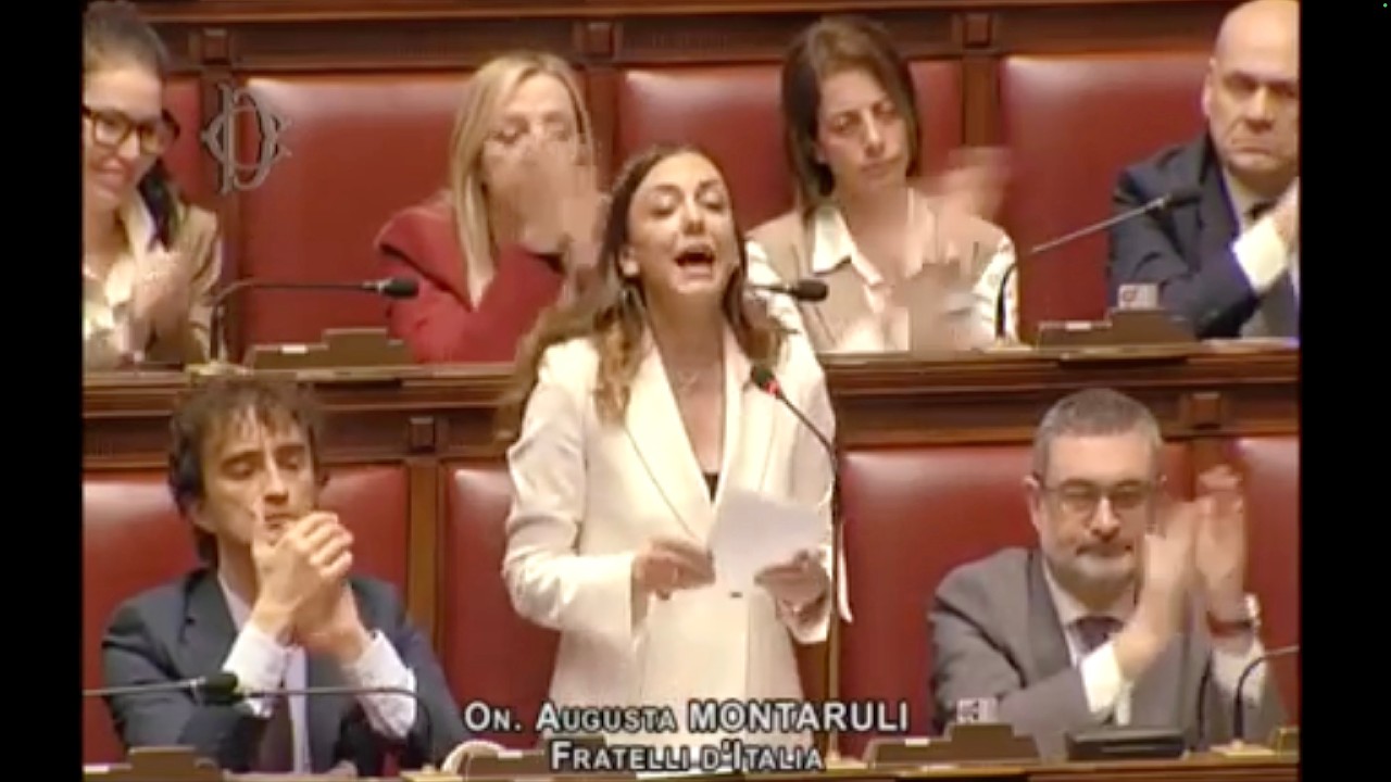 MONTARULI: "RIPETETE CON ME, DALLA PARTE DELL'ITALIA, ECCO DOVE SI COLLOCA IL GOVERNO MELONI"