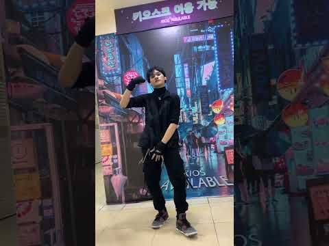 ZELLOXUS || Larry [Les Twins] ▶️Anbuu - Virm⏹️ [Clear Audio]