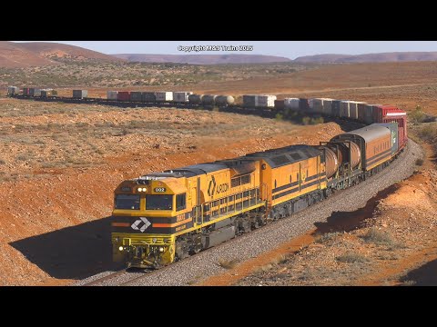 AUSTRALIAN OUTBACK TRAIN CHASE WITH STREAMLINER CLF6 - Aurizon's 2AD1 Darwin Intermodal