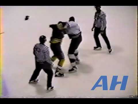 QMJHL Oct. 18, 1994 Peter Worrell,HUL v Mathieu Raby,VIC Hull Olympiques Victoriaville Tigres