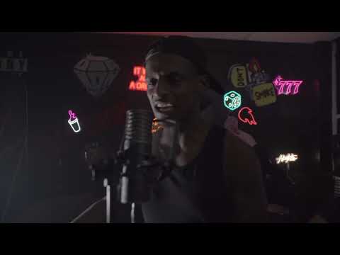 Amiri – 18 Hours Surgery (G Herbo “Went Legit” Remix)