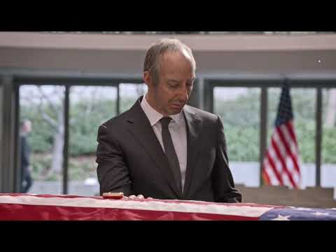 Veep - Gary comes to Selena's funeral. (7x07)