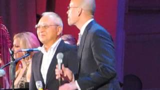 Pink Martini, Zundoko-Bushi feat. Timothy Nishimoto