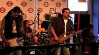 Los Lonely Boys live @ Waterloo Records &quot;Staying With Me&quot;