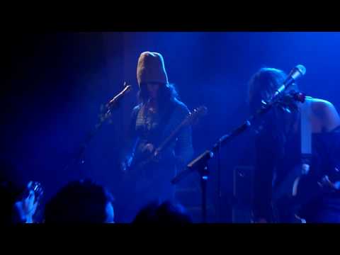 Warpaint - Stars ***Live @ Paris, 2010***