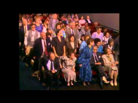 Man that saved hundreds of children from the Holocaust suprised by them decades later