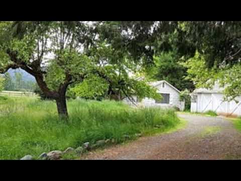 6934 Holland Loop Rd, Cave Junction, OR 97523