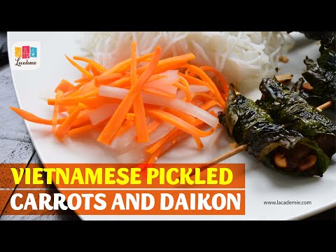 Vietnamese Pickled Carrots and Daikon Recipe (Đồ Chua)