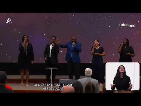 MEDLEY VAMOS ADORAR A DEUS + AO QUE ESTÁ ASSENTADO +  EU TE LOUVAREI SENHOR + DEUS ESTÁ NESSE LUGAR.