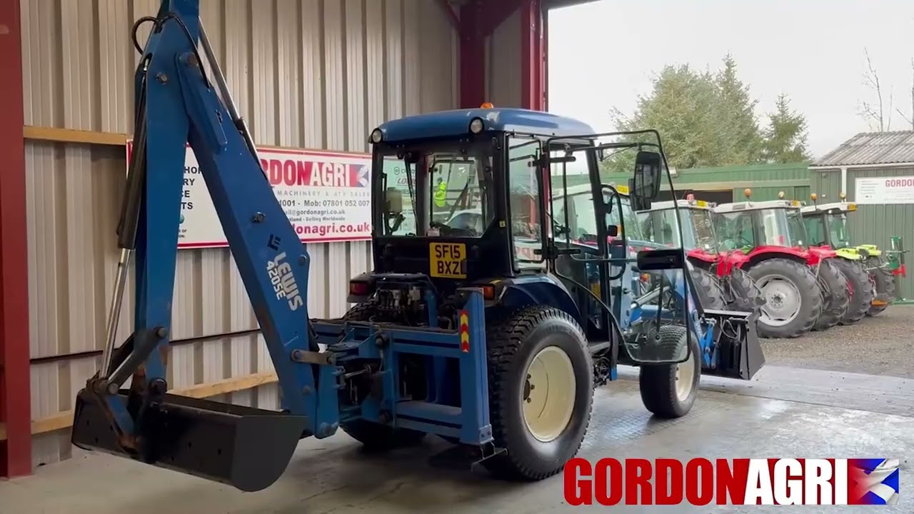 New Holland Boomer 50 4WD