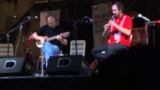 Oscar Gomítolo en el ronroco y Matías Marcipar en el clarinete: 