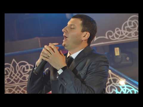 Hysni Klinaku - Shkon e vjen kah dera ime