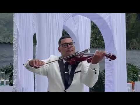 Show de violinista profesional para eventos especiales y bodas 