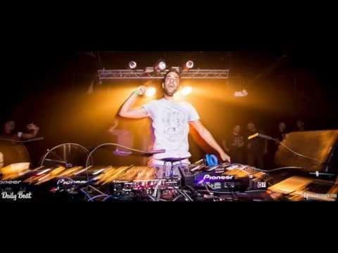 Maor Levi Ft. Angela McCluske - Pick Up The Pieces