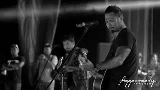 Download lagu JRX  - BUKAN PAHLAWAN (LIVE STADION JAJAG BANYUWANGI) mp3