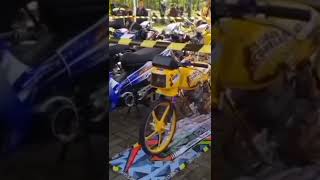 Download lagu SEDULUR HEREX || Jateng Gayeng Bersama idola 'Indri safitri #herex #indri #tkssherex mp3 Download lagu SEDULUR HEREX || Jateng Gayeng Bersama idola 'Indri safitri #herex #indri #tkssherex mp3