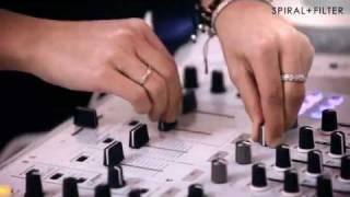 Video thumbnail for PIONEER LIMITED EDITION WHITE CDJ-2000 & DJM-900NEXUS UNVEILED by Karl Detken