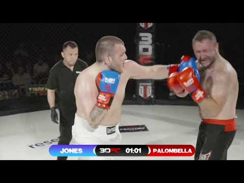 3DFC 4 Gloved bout Jones vs. Palombella