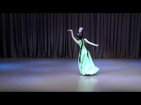 Акканат Смагулова. Стилизация народного танца "Таң самалы" ("Утренний ветерок").