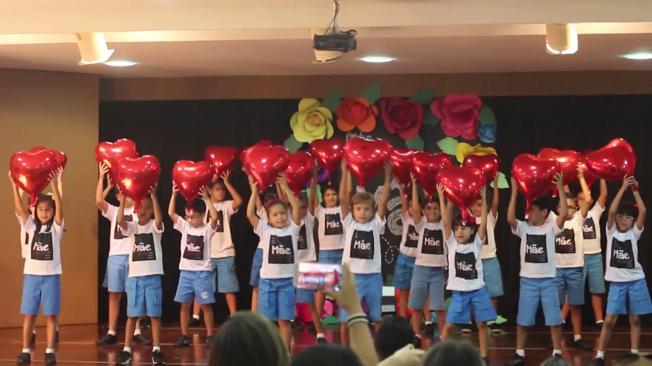 Eu amei te ver  - Dia das Mães / Maio 2017 / 2AnoE / CSCJ