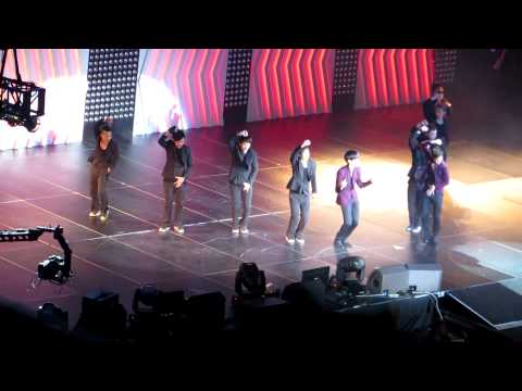 120520 SMTOWN LA (anaheim) TVXQ - MIROTIC [FANCAM]