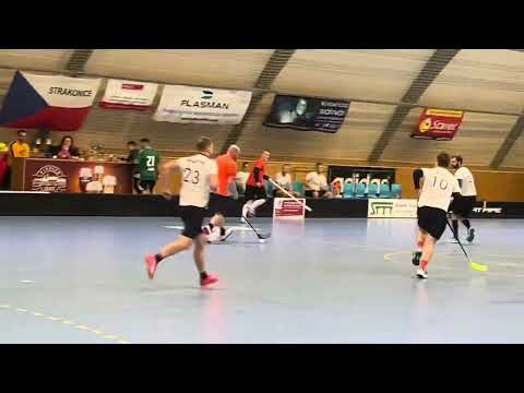 JcTED.cz v terénu! Florbal - charitativní turnaj O zlatou vánočku ve Strakonicích