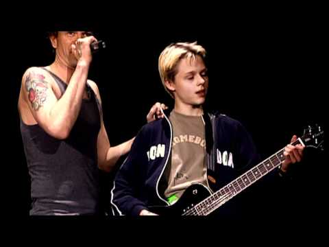 Containerlied live Rock am Ring  2004