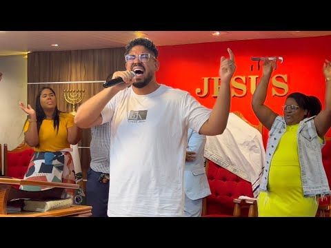 Douglas Nascimento | Meu Tributo " Que voz Brilhante " 😨😱😭