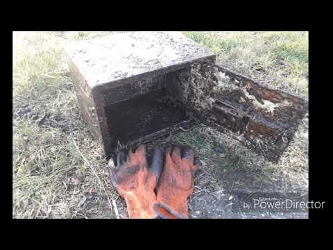 kluis gevonden met magneetvissen