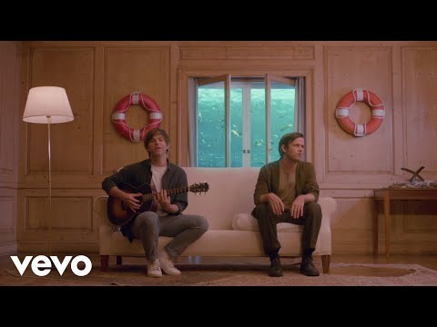 Benjamín Amadeo - Tierra Firme (Official Video)