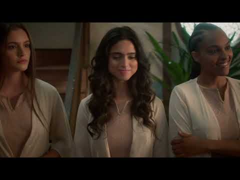 Esther is the chosen one | The Queen of Persia