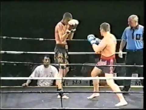 download lagu mp3 mp4 Badr Hari Young, download lagu Badr Hari Young gratis, unduh video klip Badr Hari Young