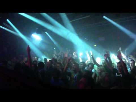 Markus Schulz at Ministry of Sound on 21-10-11 Playing Gareth Emery & Ashley Wallbridge - Mansion