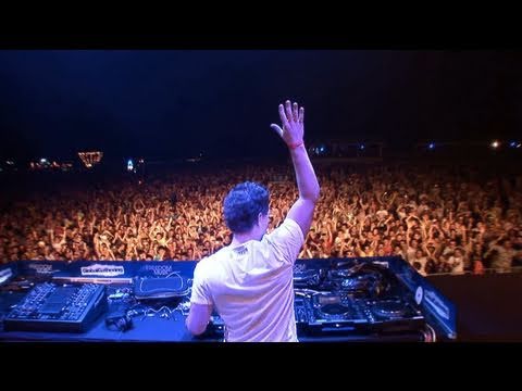 Fedde Le Grand vs. Sultan & Ned Shepard ft. Mitch Crown - Running (Festival Mix)