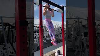 こりゃすごい！爆乳ちゃん