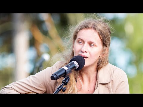 Blott en dag - Ester Utbult